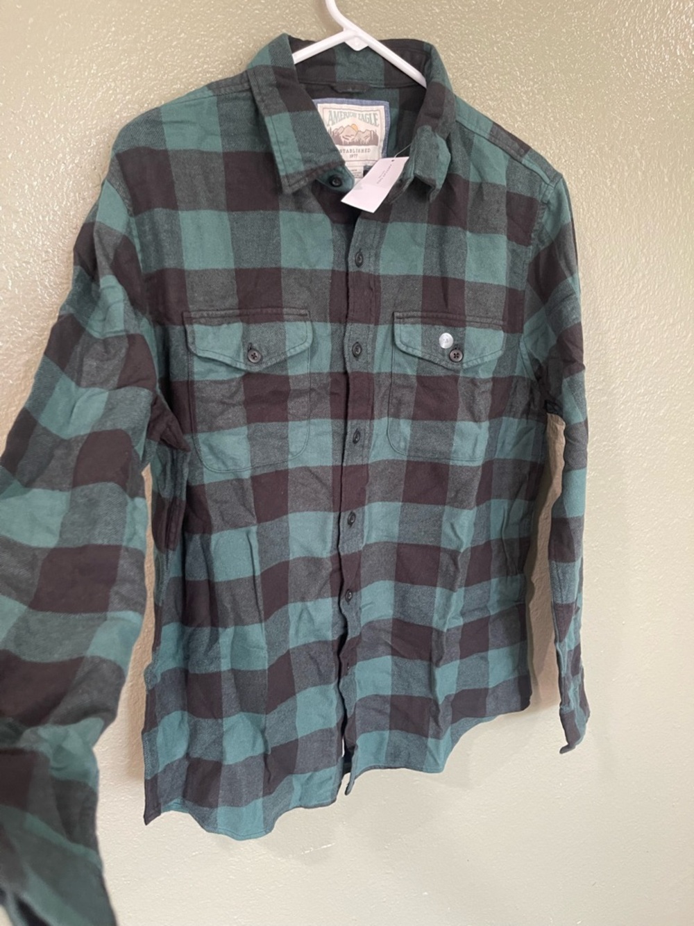 Anerican Eagle Green & Black Plaid Flannel Shirt - Men's Casual Button-Up